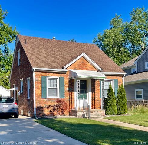 Property Photo: 609 N Blair Avenue MI 48067