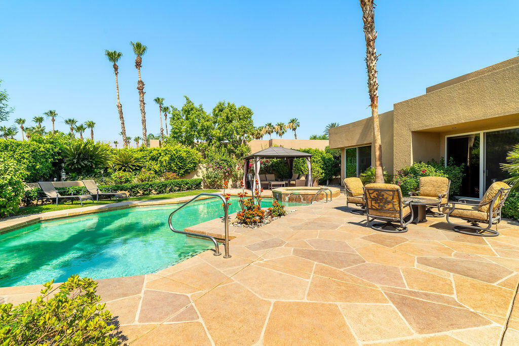 Property Photo:  79160 Jack Rabbit Trail  CA 92253 