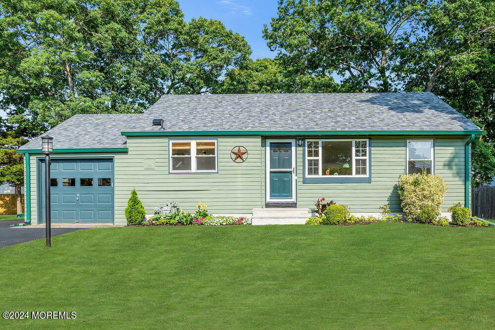 Property Photo:  2117 Murray Road  NJ 08742 