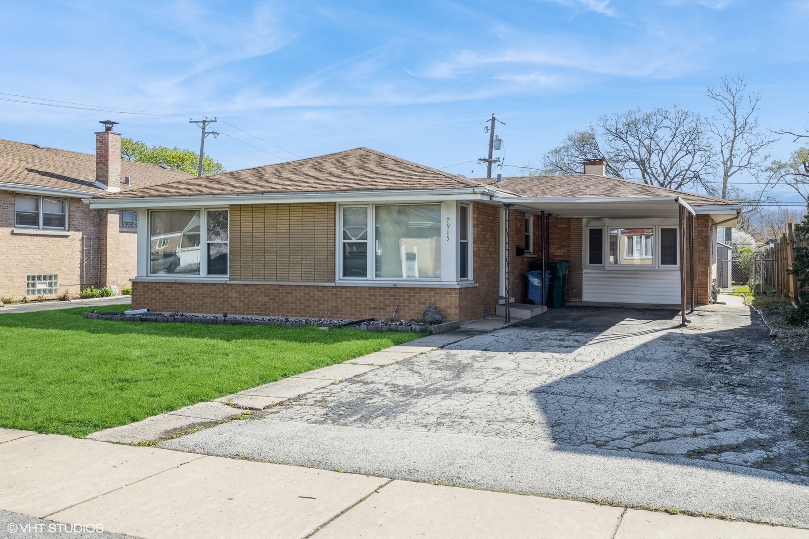 Property Photo:  7915 Massasoit Avenue  IL 60459 