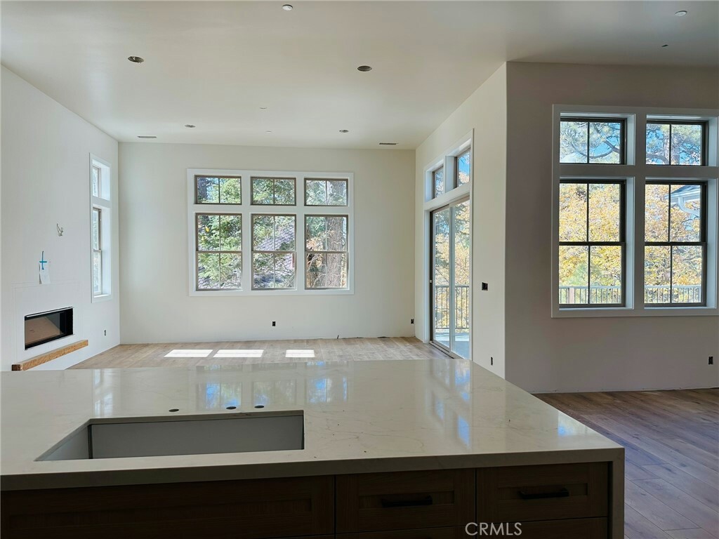 Property Photo:  870 Pine Meadow Court  CA 92315 