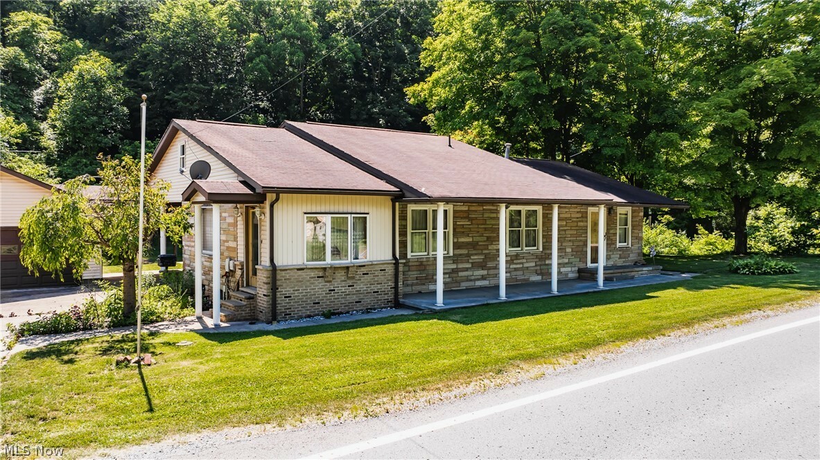 Property Photo:  4483 Pike Road  WV 26346 