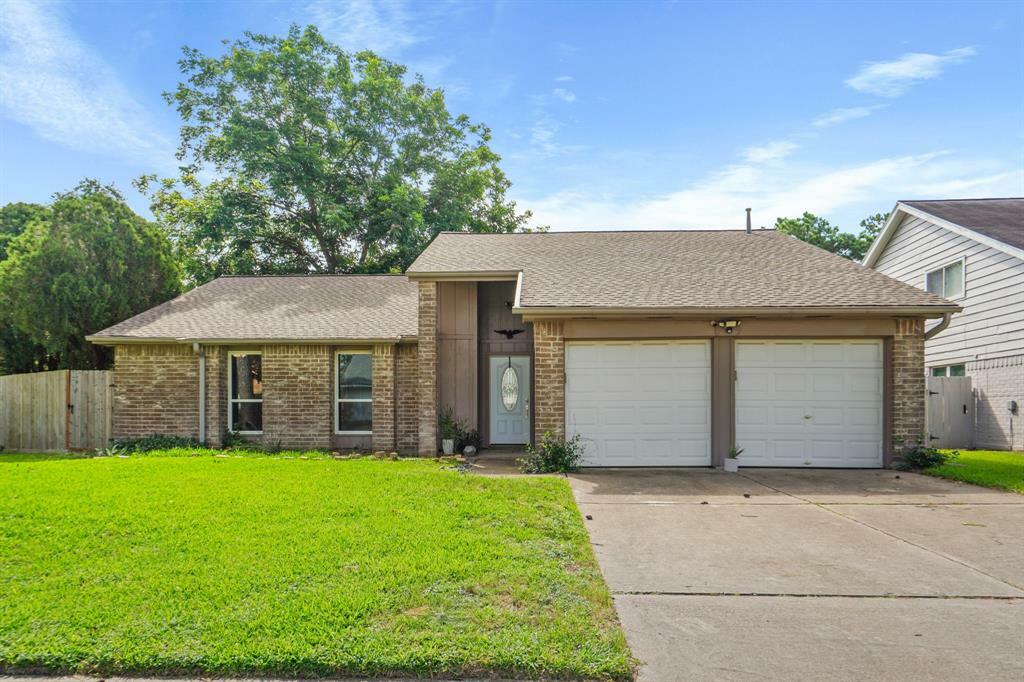 Property Photo:  2174 Fort Laramie Drive  TX 77449 