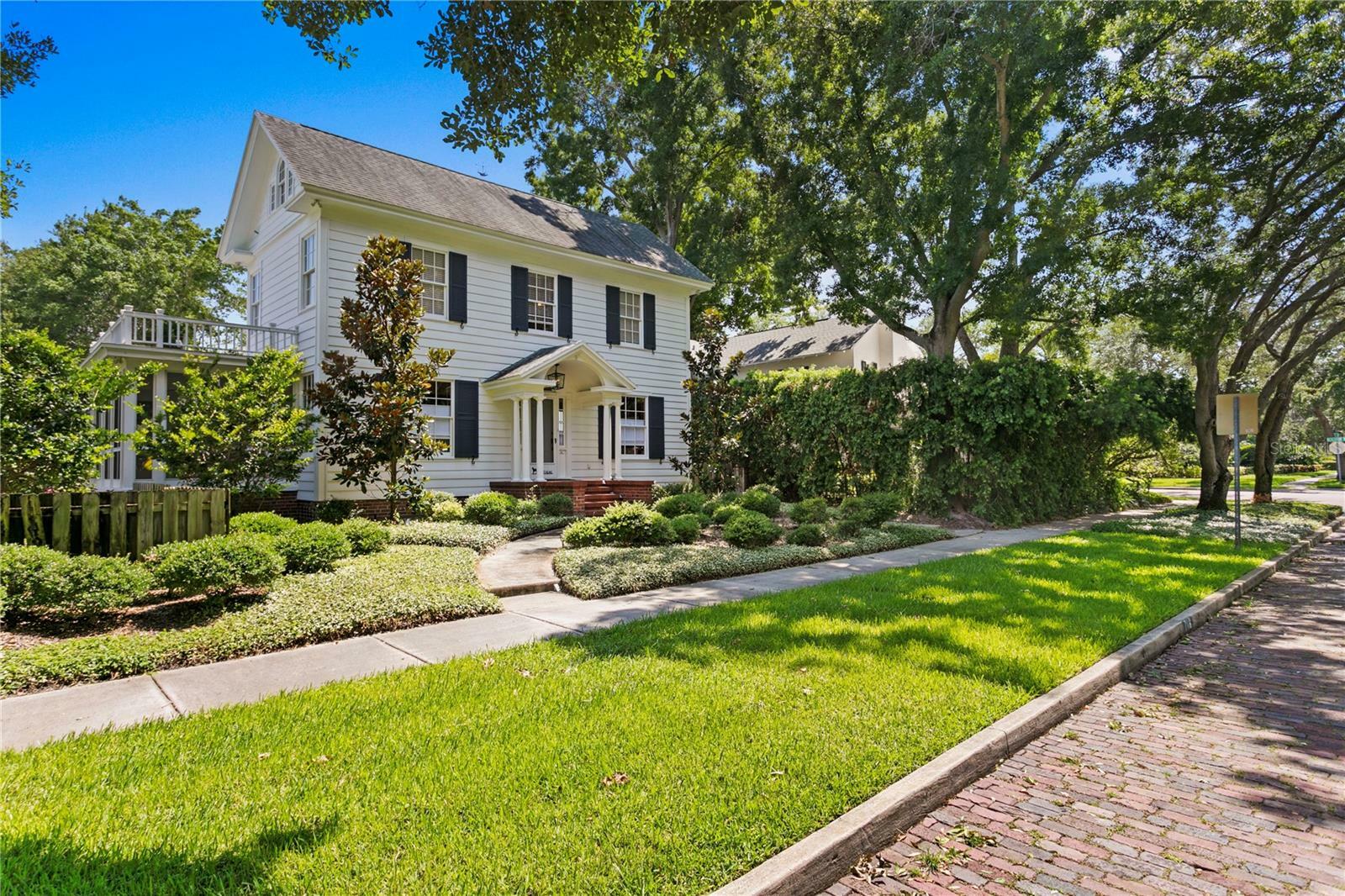 716 14th Avenue NE  St Petersburg FL 33701 photo