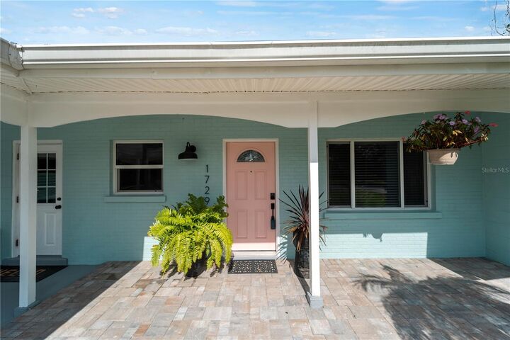 Property Photo: 1729 Colleen Street FL 34231