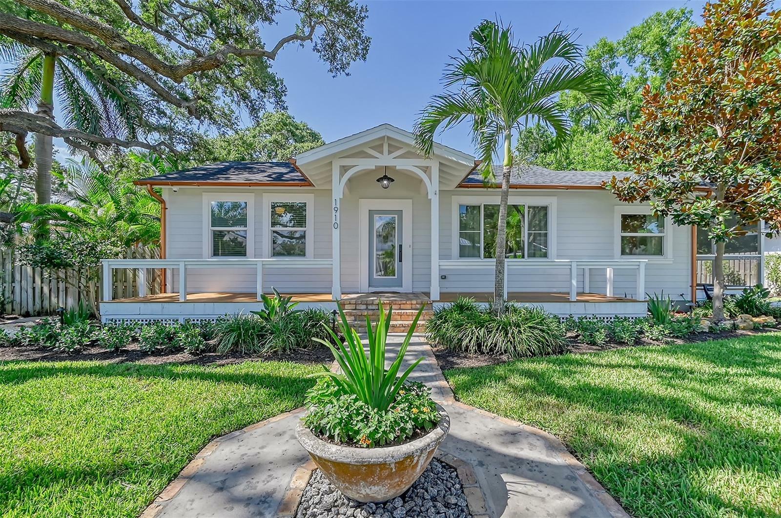 Property Photo: 1910 Morris Street FL 34239