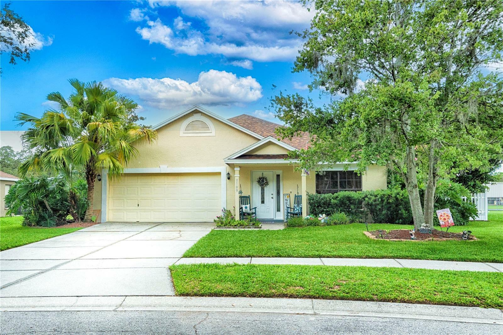 Property Photo: 3109 Emerson Place FL 33566