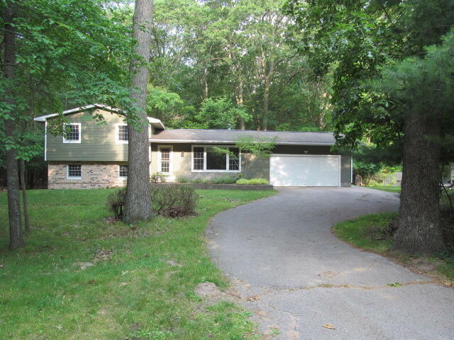 3805 Wickham Drive  Norton Shores MI 49441 photo