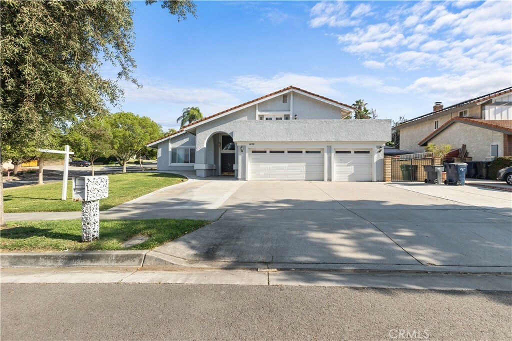 Property Photo:  1625 Chelsea Avenue  CA 92373 