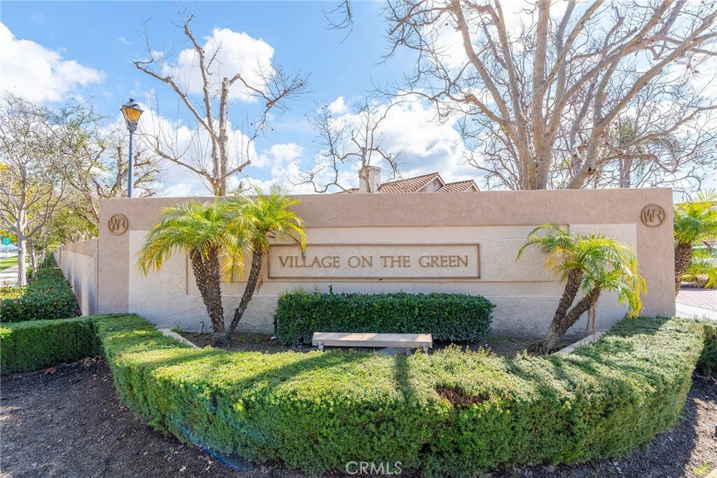 Property Photo:  620 Ivywood Lane F  CA 93065 