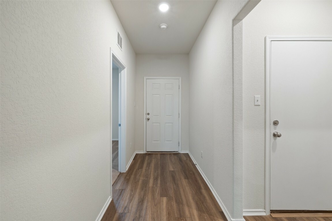 Property Photo:  181 Onna Street  TX 76574 