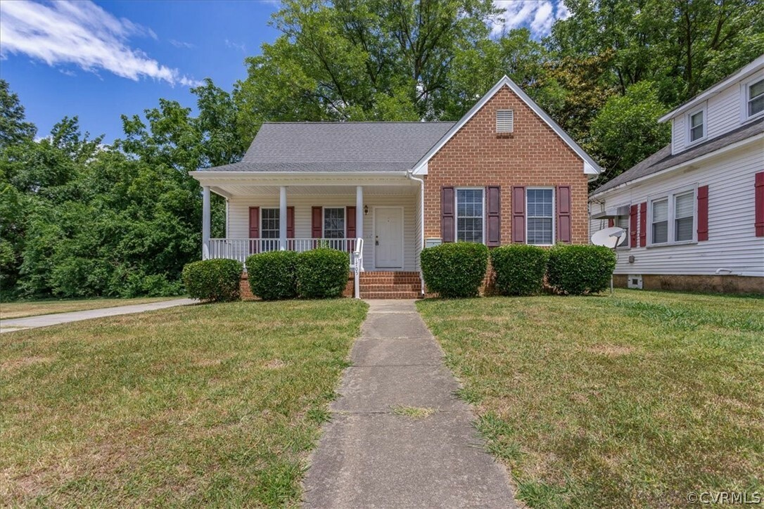 Property Photo:  1705 W City Point Road  VA 23860 