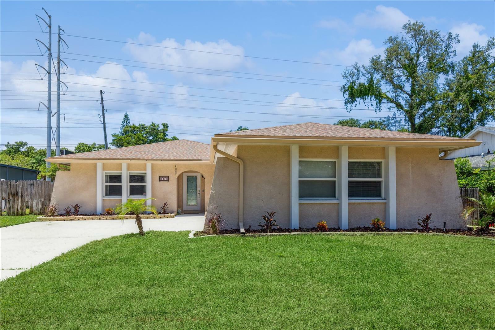 Property Photo:  2476 Grove Ridge Drive  FL 34683 