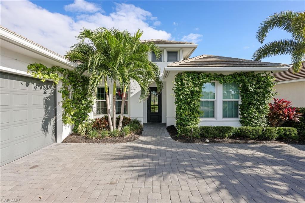Property Photo:  3227 Cotuit Ln  FL 34114 