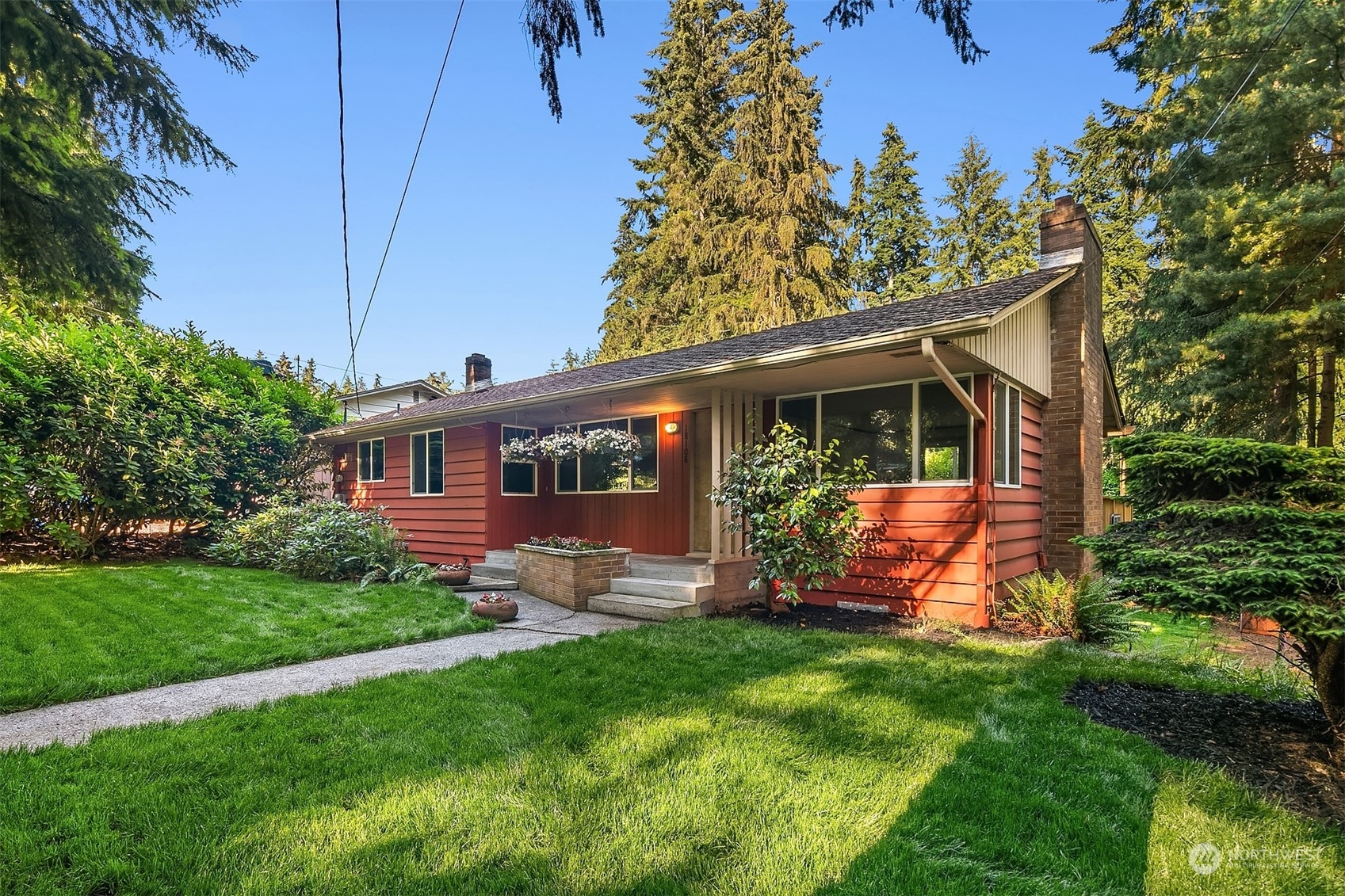 Property Photo:  18108 Dayton Avenue N  WA 98133 