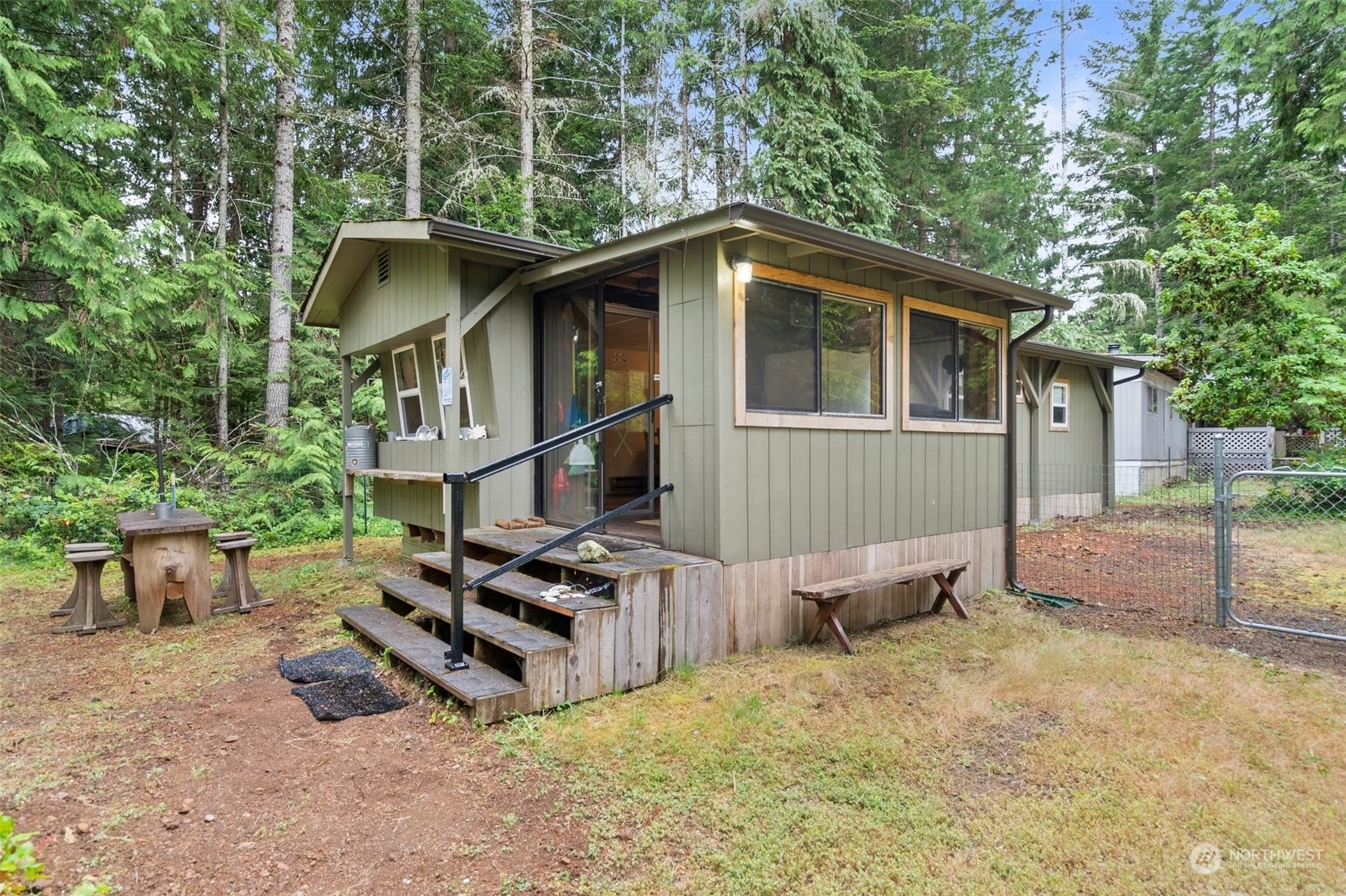 Property Photo:  120  King Drive  WA 98320 