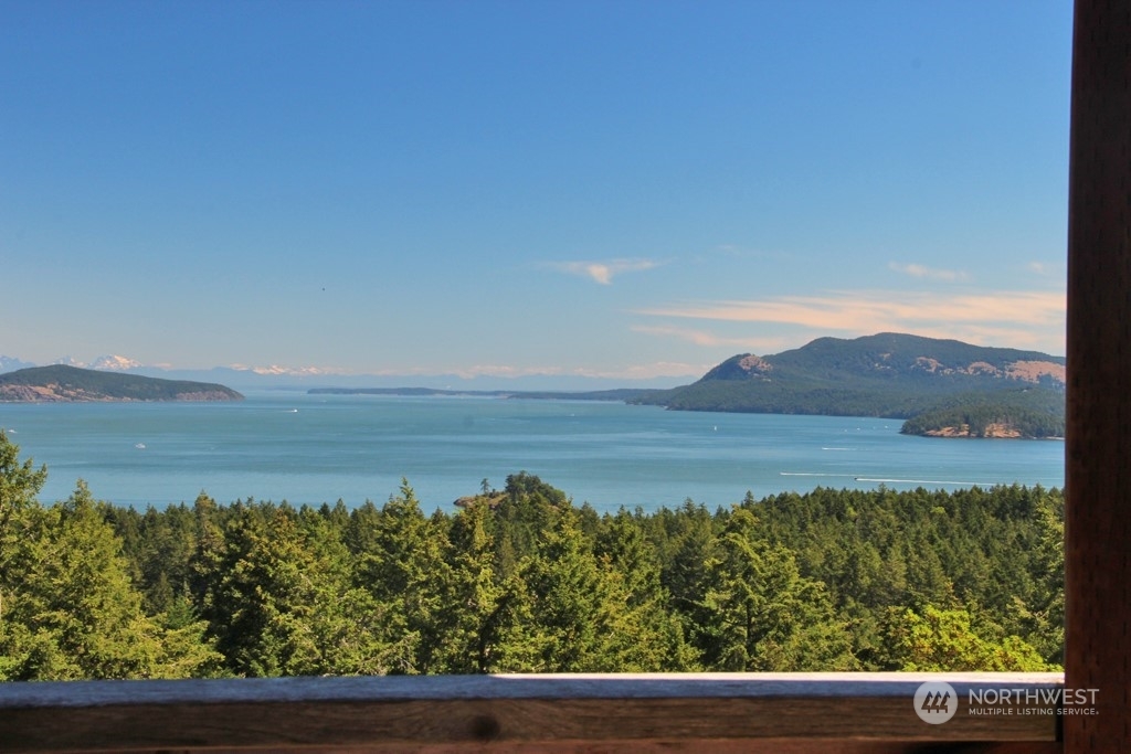 Property Photo:  6537 B Roche Harbor Road  WA 98250 