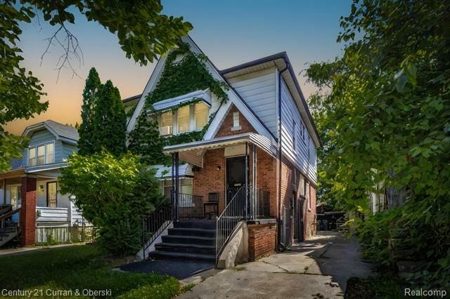 Property Photo:  9170 Steel Street  MI 48228 