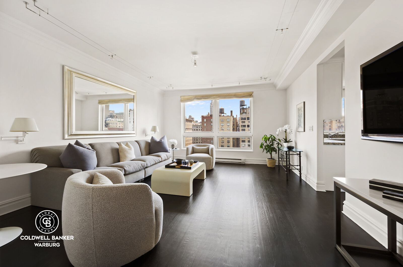 Property Photo: 1080 Madison Avenue 12ab NY 10028