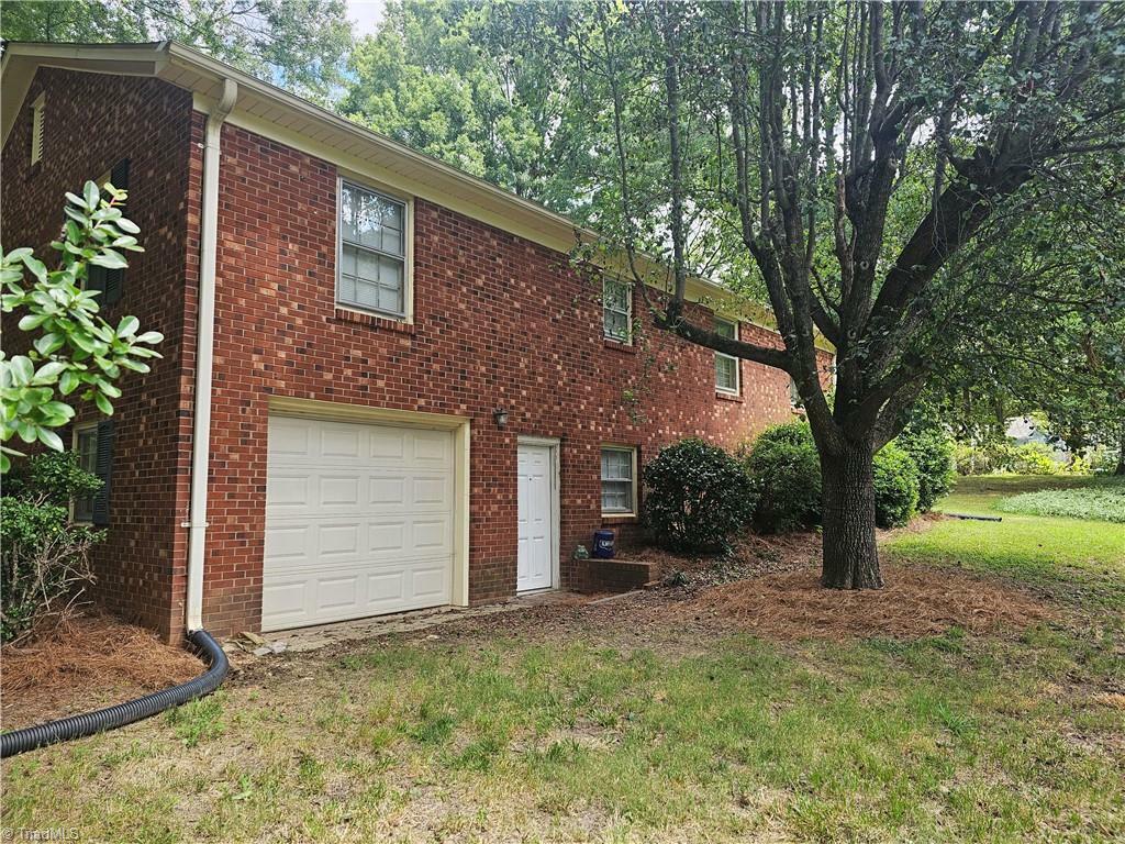 Property Photo:  108 Tall Pine Circle  NC 28147 