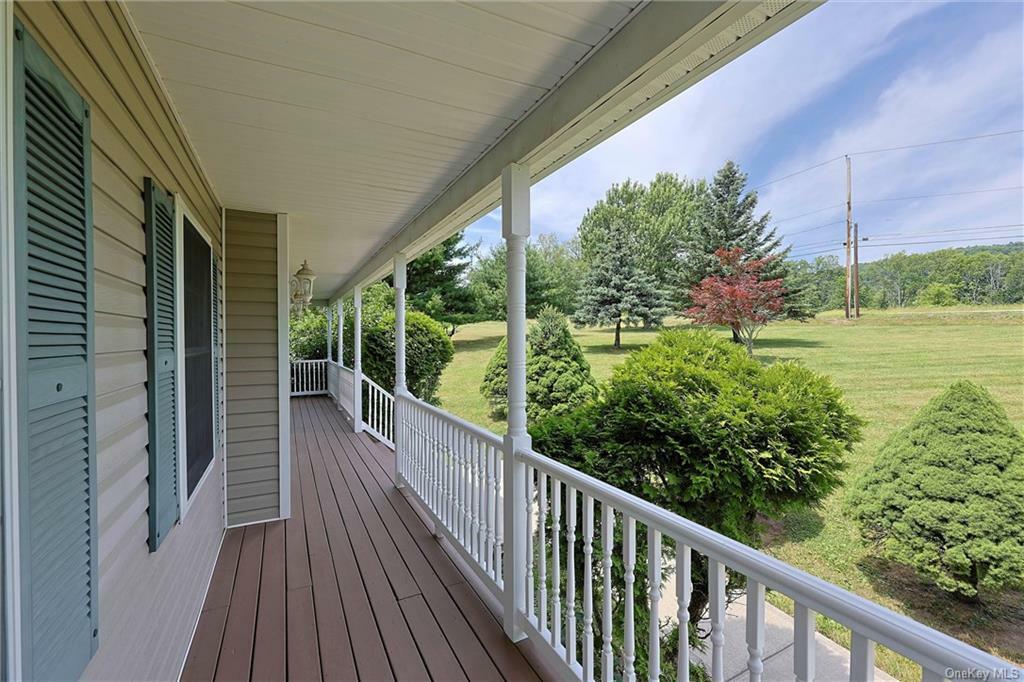 Property Photo:  283 Kirbytown Road  NY 10940 