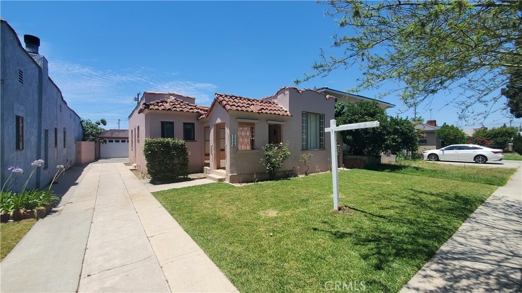 Property Photo:  6545 Gaviota Avenue  CA 90805 