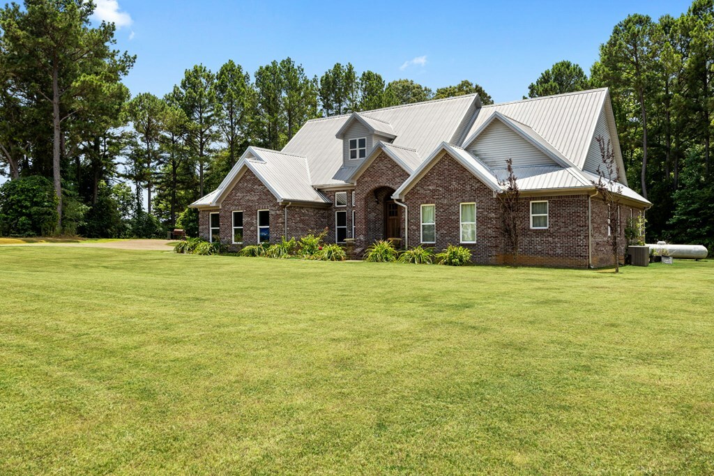 Property Photo:  205 County Road 204  MS 38601 