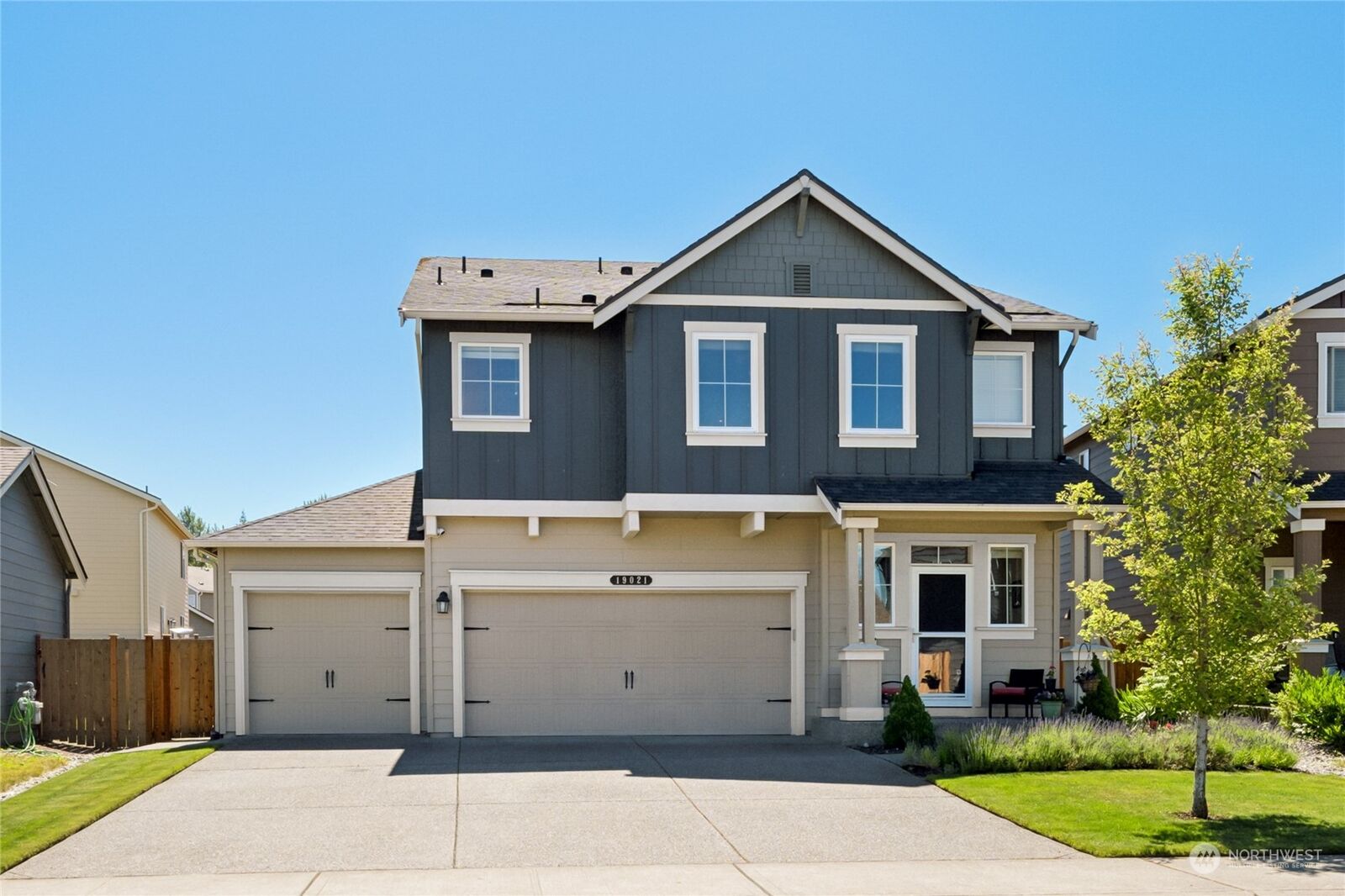 Property Photo:  19021 110th Avenue Ct E  WA 98374 