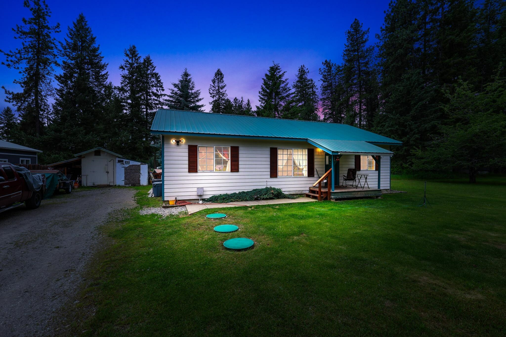 Property Photo:  191 Greggs Rd  WA 99156 