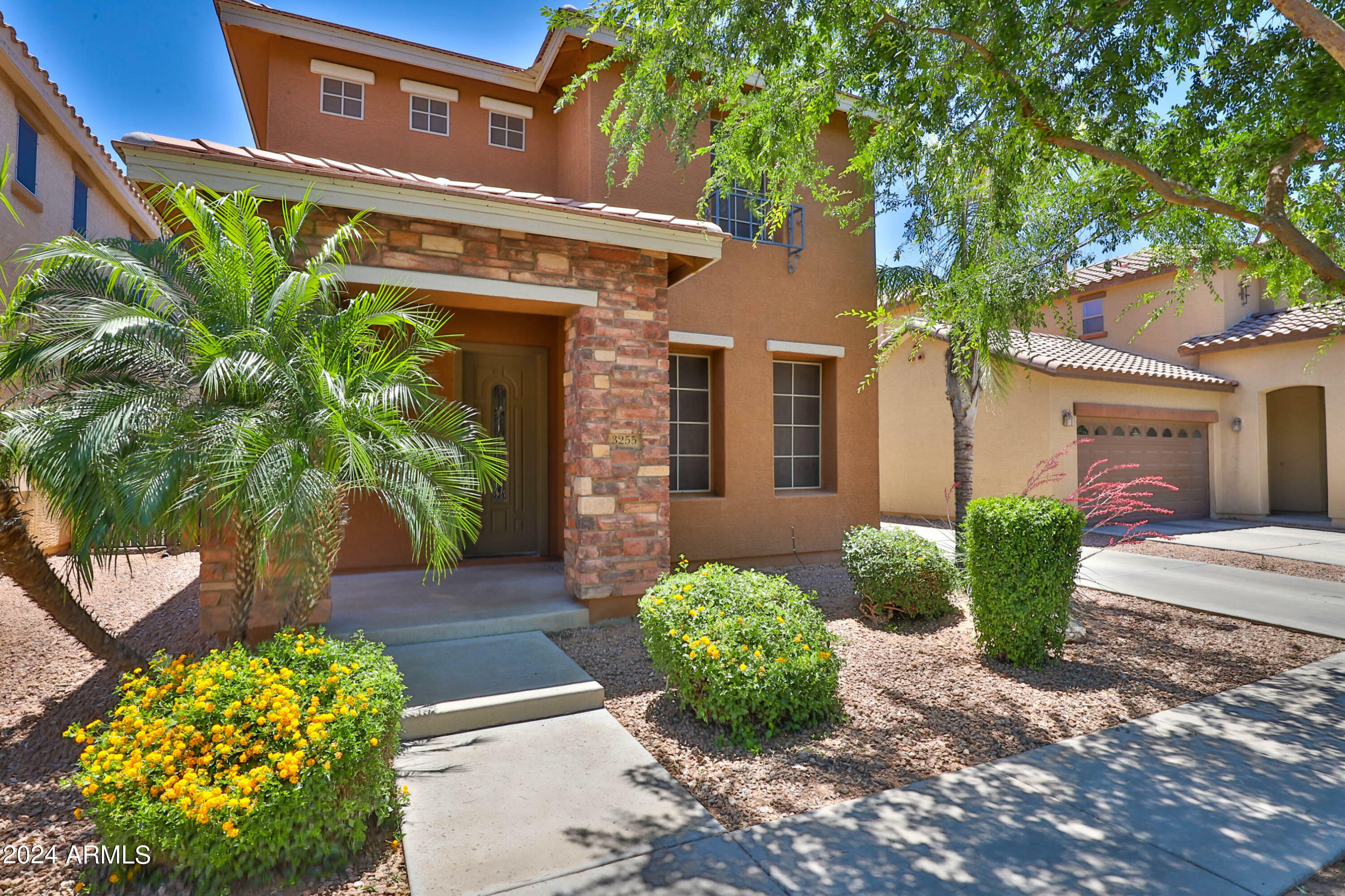 Property Photo:  3255 E Oakland Street  AZ 85295 