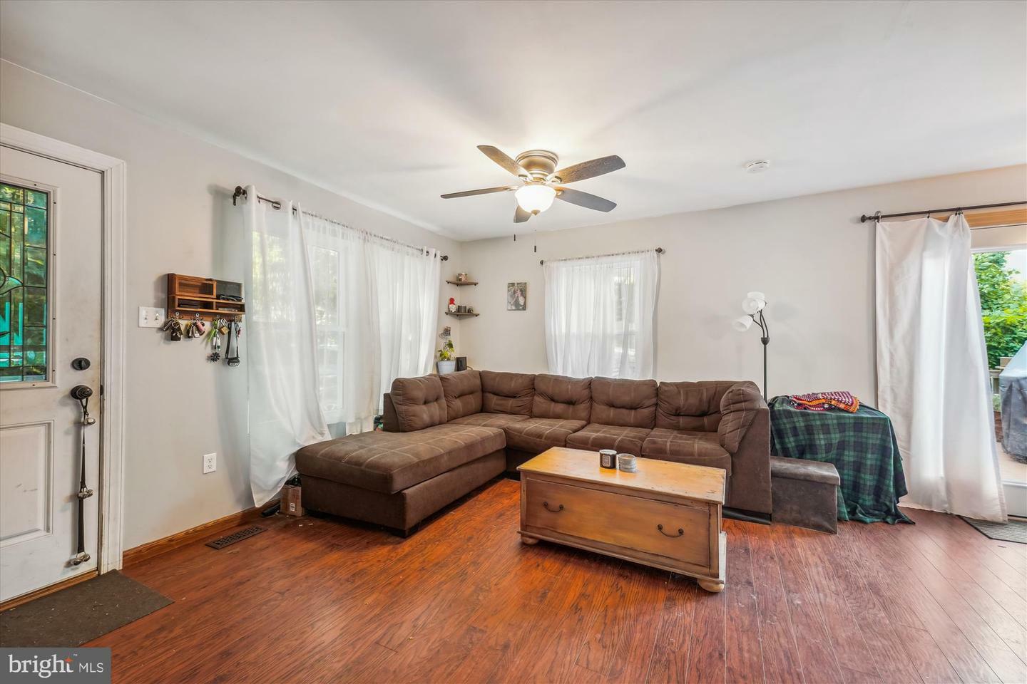 Property Photo:  3511 Chesapeake Avenue  MD 20732 