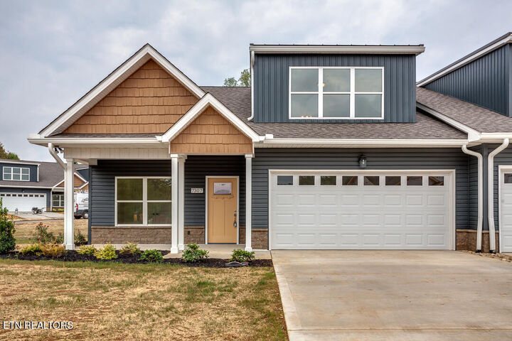 7307 Whispering Creek Lane  Powell TN 37849 photo