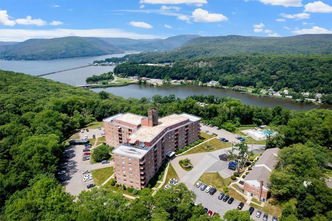 Property Photo: 1 Lakeview Drive Ph3 NY 10566