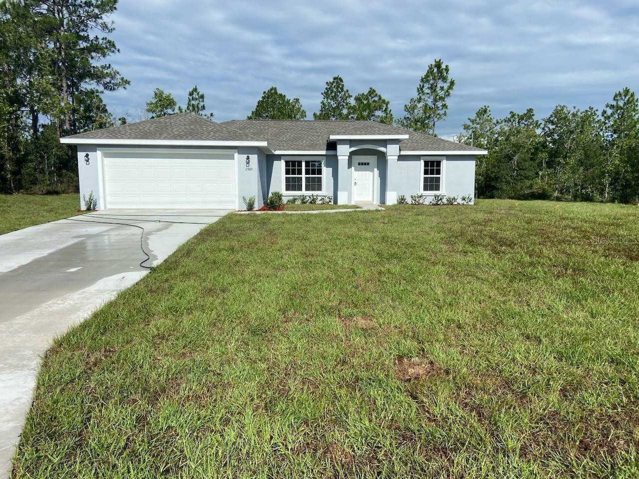 Property Photo:  2560 W Windchime Loop  FL 34434 