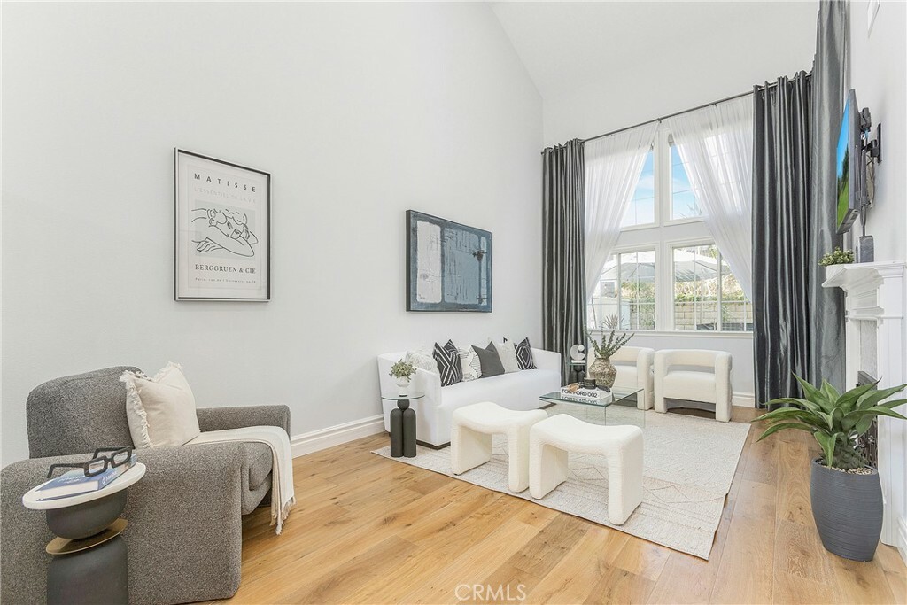 Property Photo: 7 Luzern CA 92692