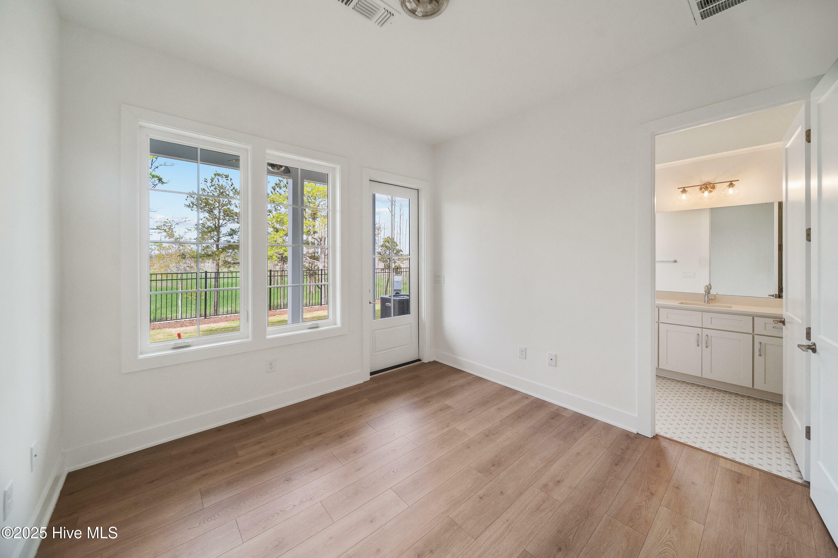 Property Photo: 2601 Alvernia Drive NC 28429