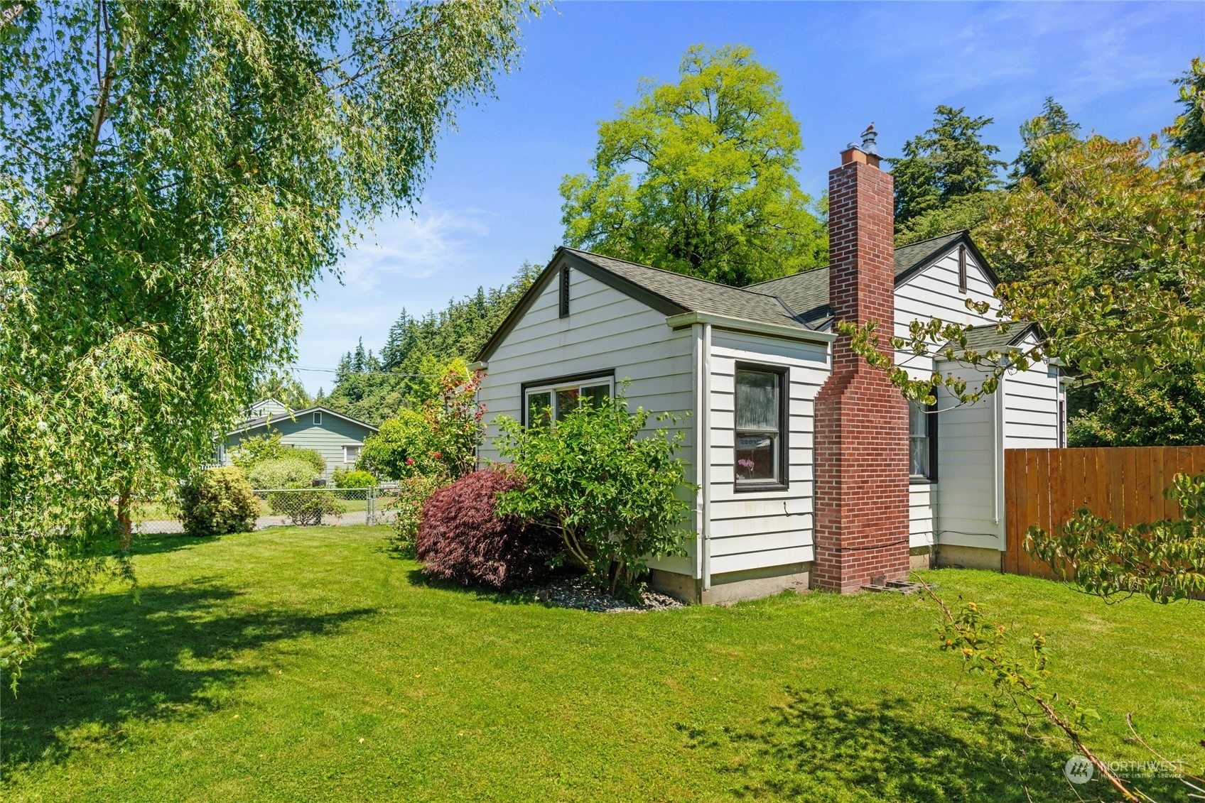 Property Photo: 1522 S 7th Street WA 98273