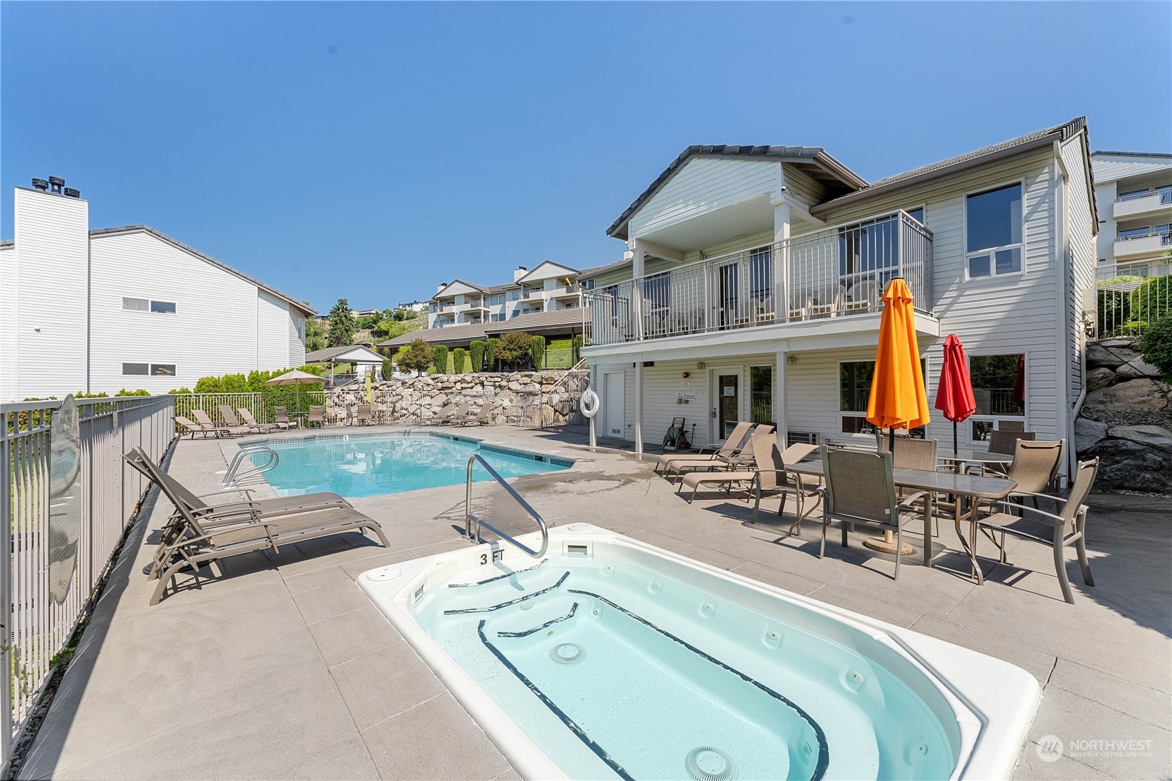 Property Photo: 808 W Manson Road B102 WA 98816