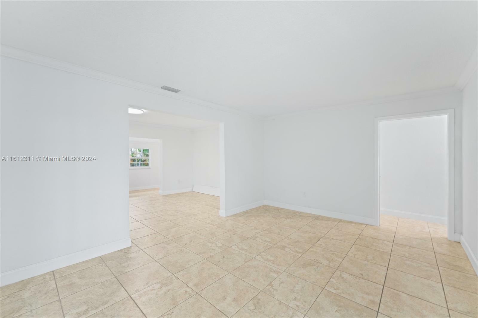 Property Photo:  10321 SW 37th St  FL 33165 