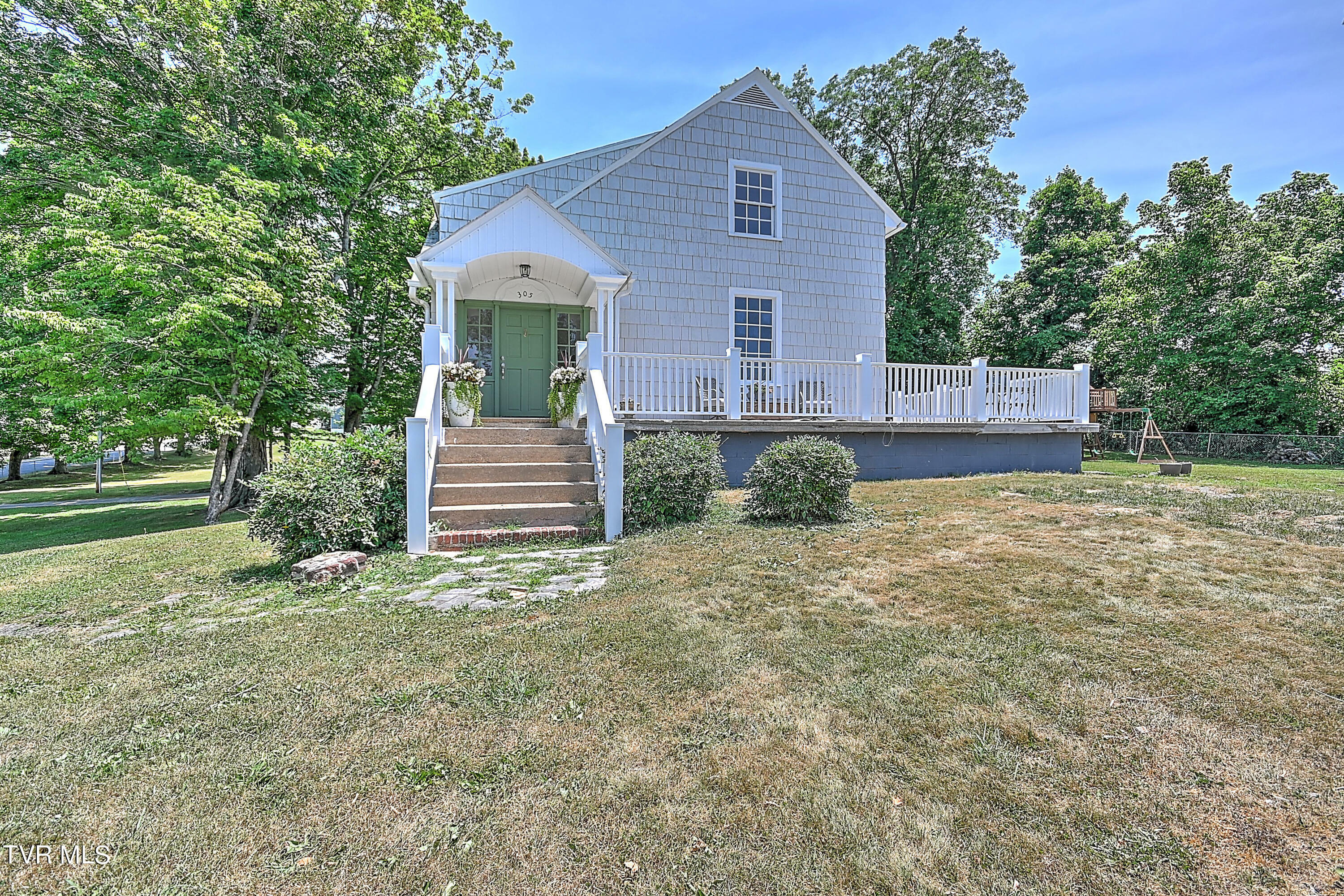 Property Photo:  305 Park Street  TN 37743 