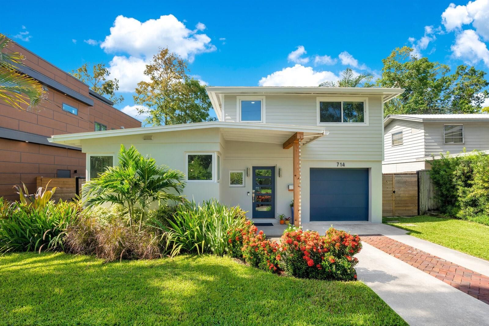 Property Photo: 714 E Church Street FL 32801