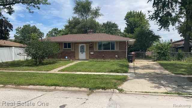 Property Photo:  31836 Stellwagen Street  MI 48184 