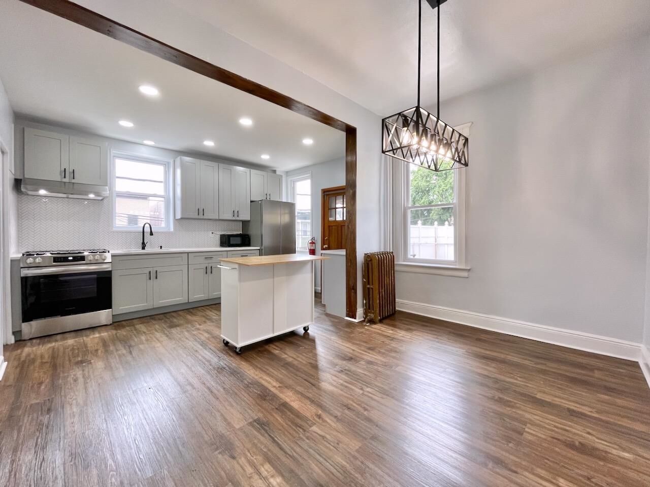 Property Photo:  130 Beach St 1  NJ 07307 