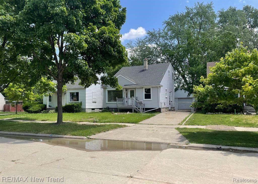 Property Photo: 26638 Lenox Avenue MI 48071 3594