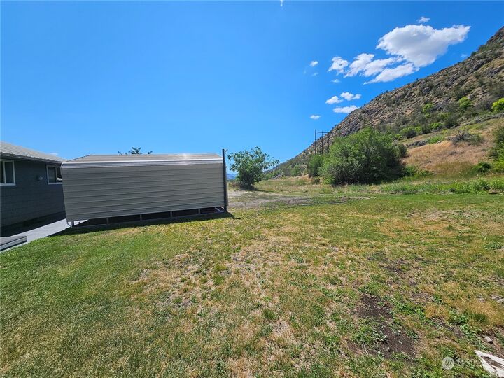 Property Photo:  1755  Hwy 7  WA 98844 