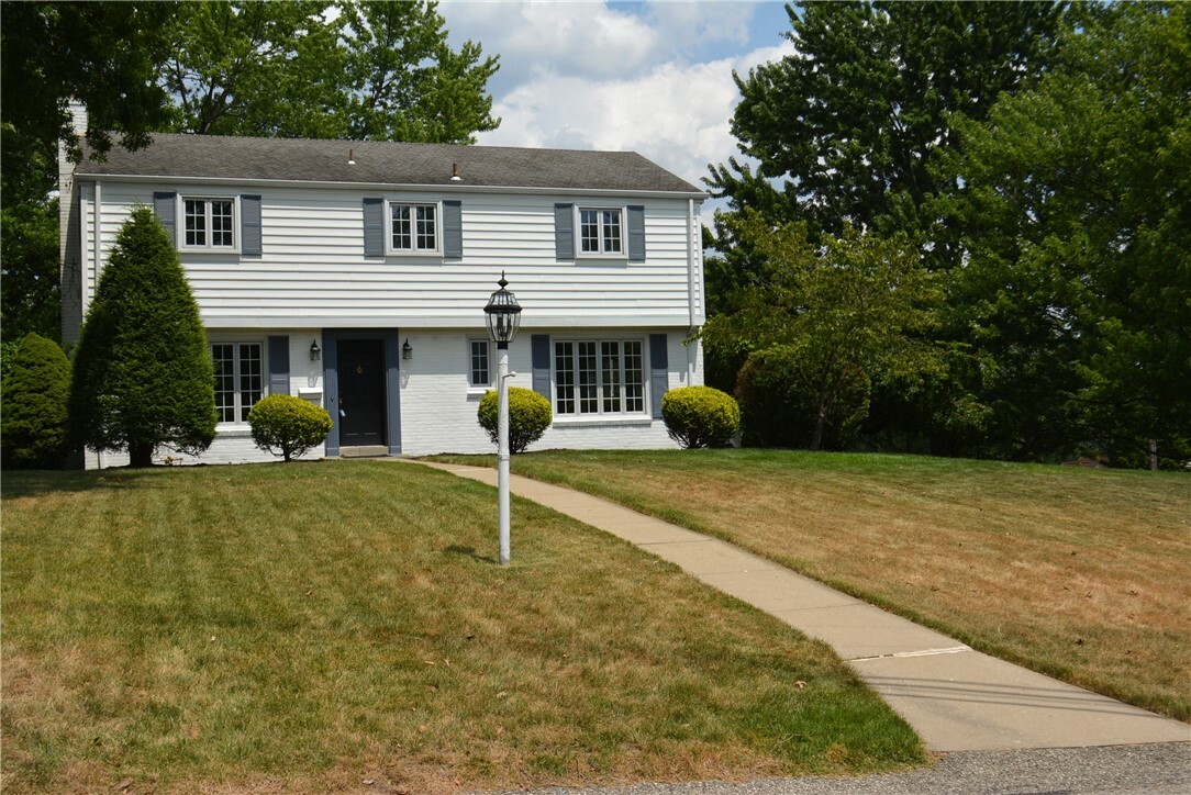 Property Photo:  2402 Broadlawn Drive  PA 15241 