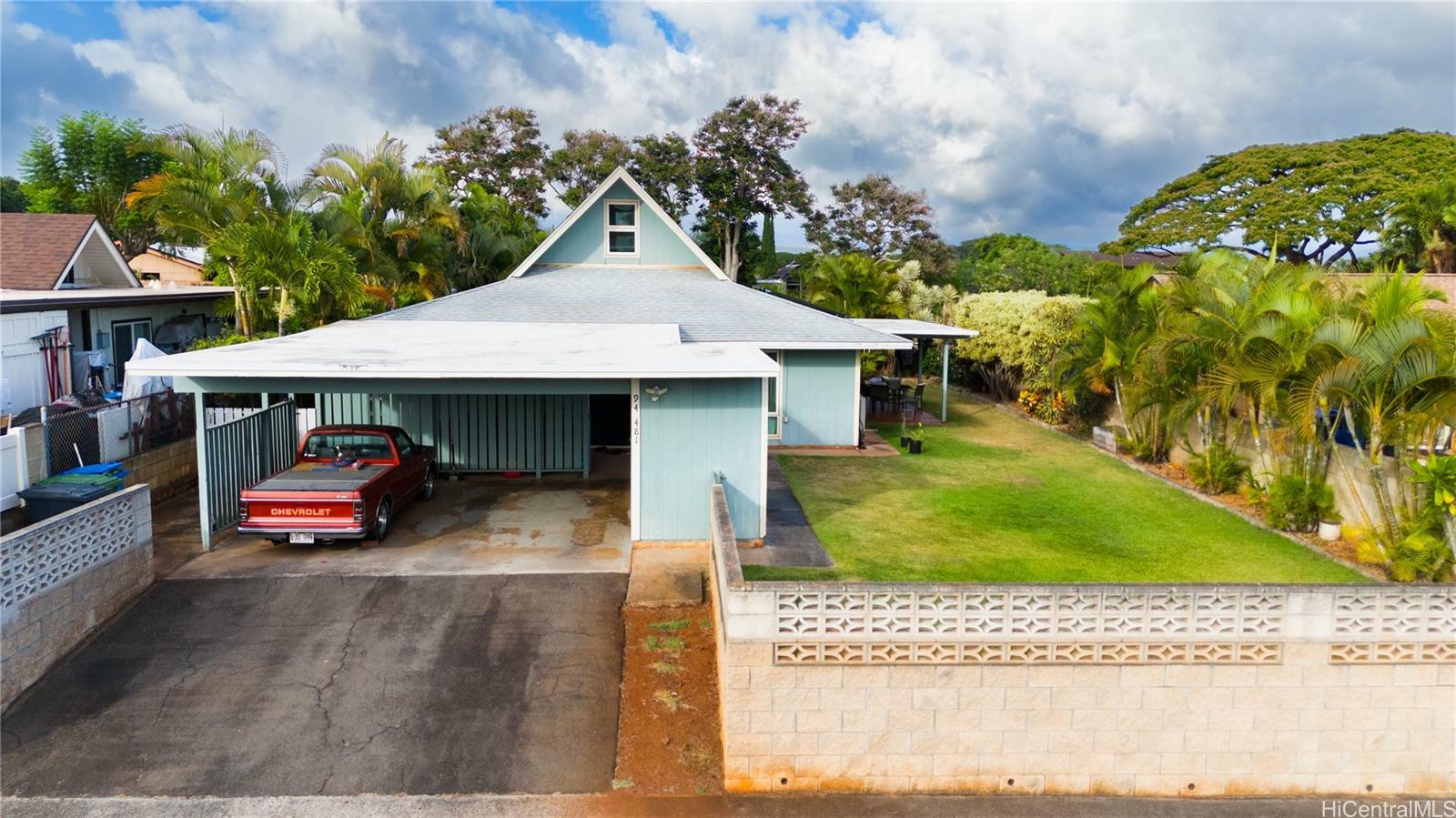 Property Photo:  94-481 Hokuala Street  HI 96789 