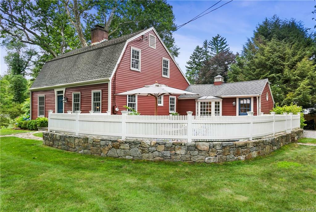 Property Photo:  41 The Farms Road  NY 10506 