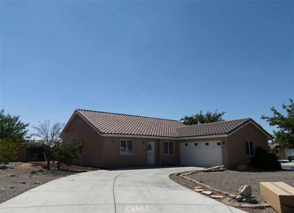 Property Photo:  26466 Ring Court  CA 92342 