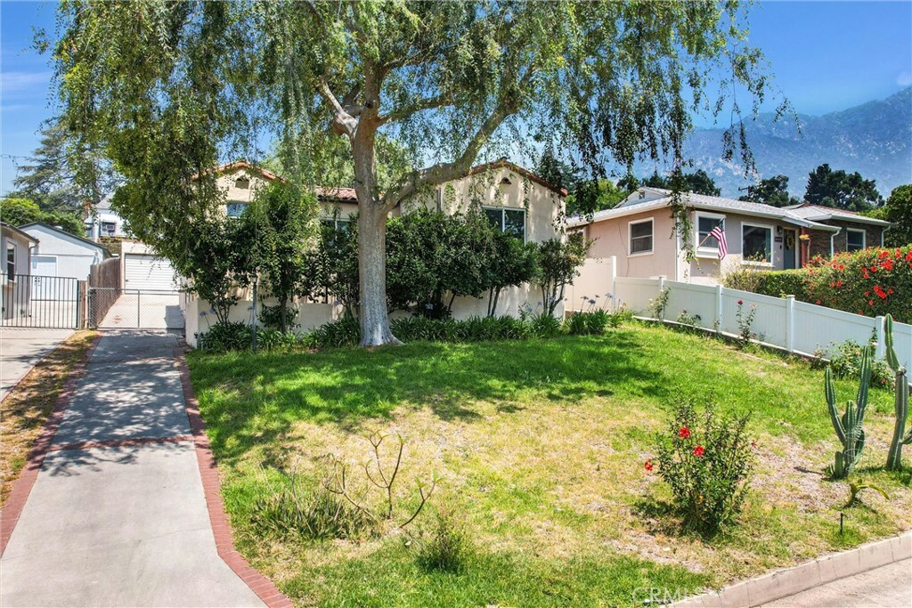 Property Photo:  1117 Dolores Drive  CA 91001 